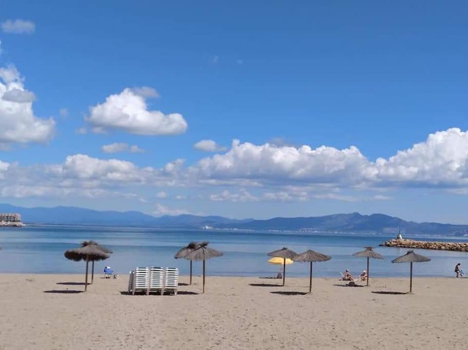 Apartament Bonaire L' Escala Dış mekan fotoğraf